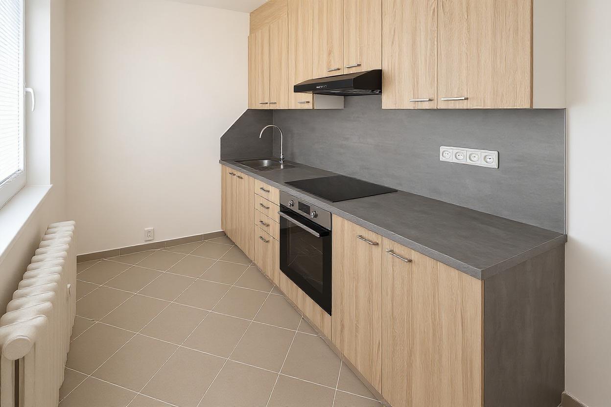 Renovated 2+1 apartment - image 1