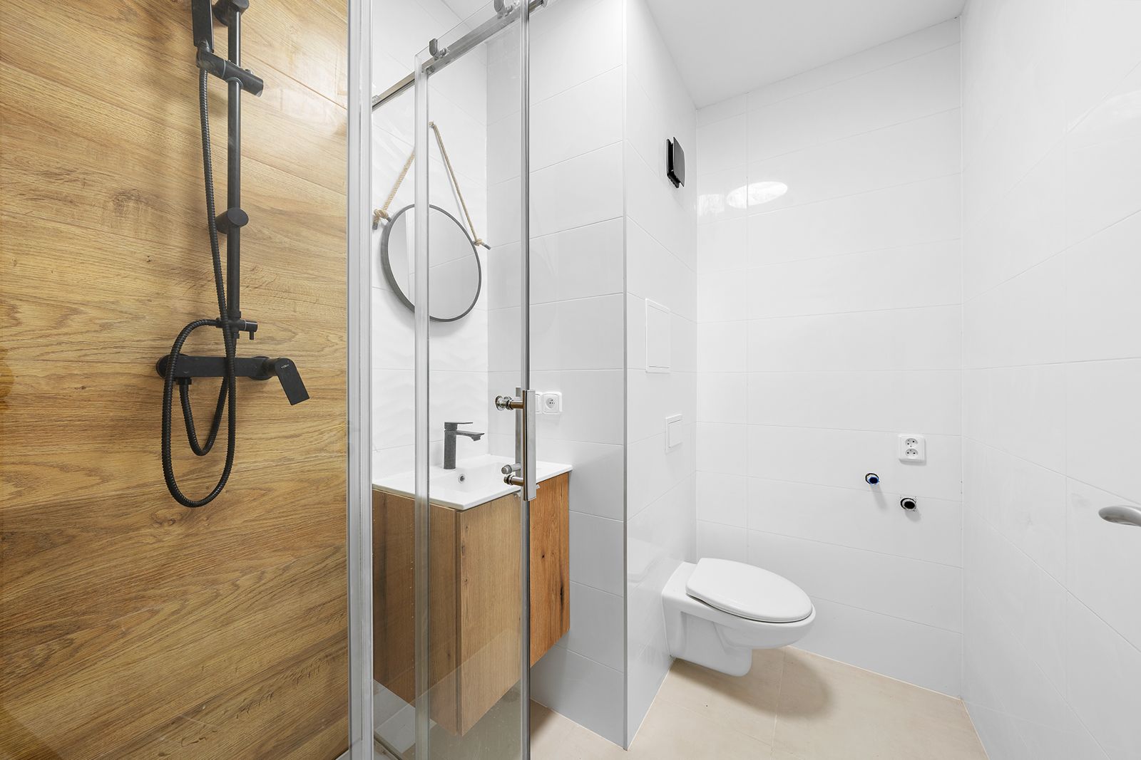 Modernes Studio 1+kk in Ústí nad Labem – Vorschau 5