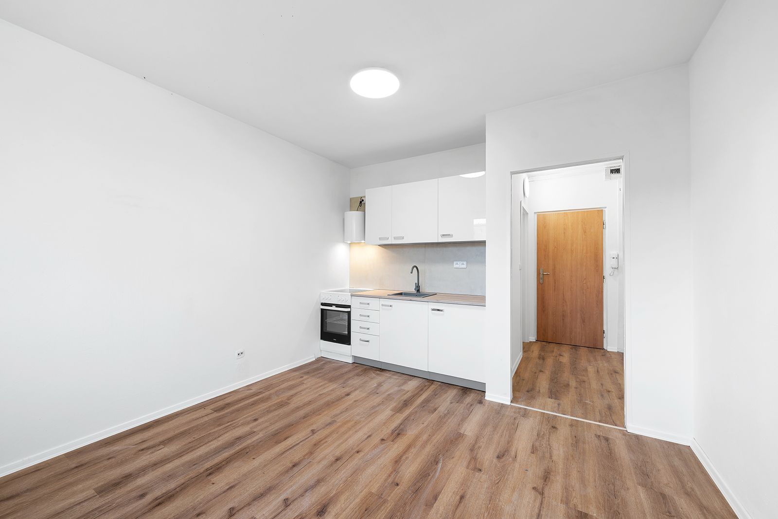 Modernes Studio 1+kk in Ústí nad Labem – Vorschau 2
